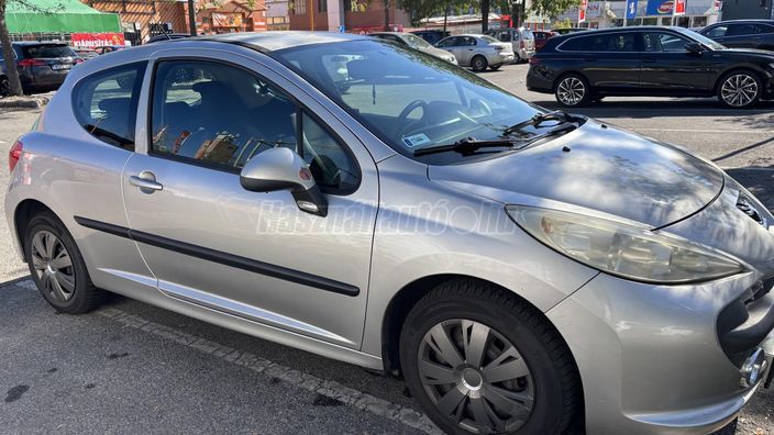PEUGEOT 207 1.4 VTi Trendy