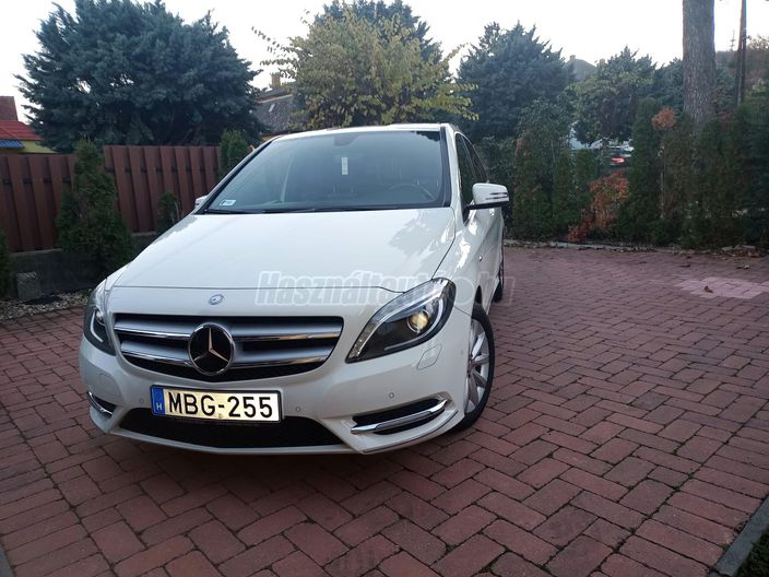 MERCEDES-BENZ B-OSZTÁLY B 180 CDI (Automata)