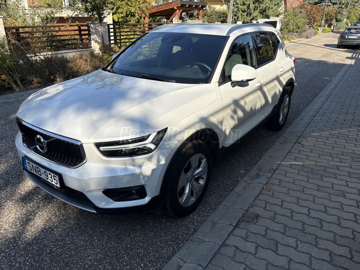 VOLVO XC40 1.5 [T3] Momentum Pro Geartronic