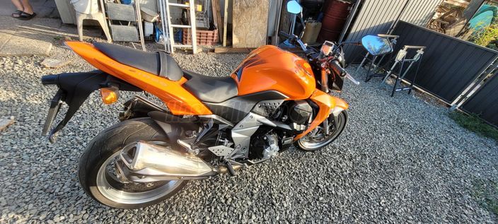 KAWASAKI Z 1000