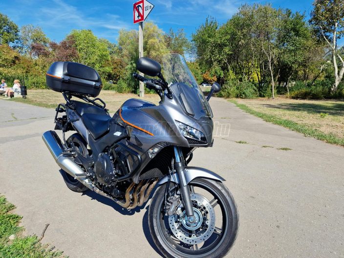 HONDA CBF 1000