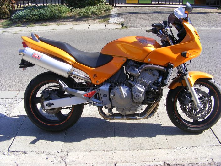 HONDA CB 600 F (HORNET)