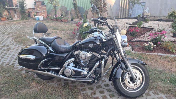 KAWASAKI VN 1700 CLASSIC TOURER