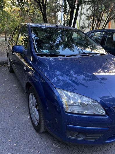 FORD FOCUS 1.4 Ambiente