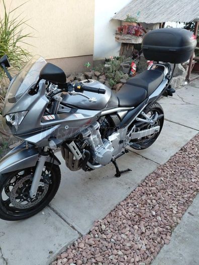 SUZUKI GSF 650 S