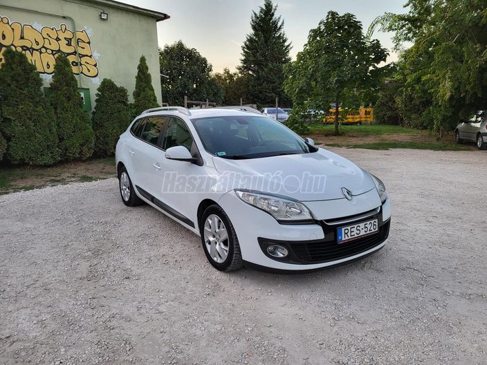 RENAULT MEGANE Grandtour 1.5 dCi Privilege EDC