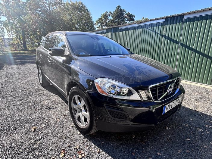 VOLVO XC60 2.0 D DRIVe Summum
