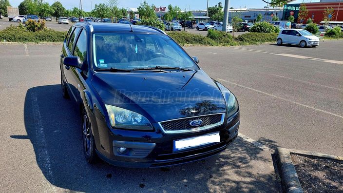 FORD FOCUS 1.6 Sport