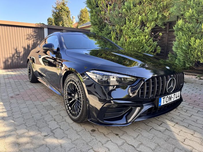 MERCEDES-AMG CLE 53 4MATIC 4MATIC+ 9G-TRONIC Mild hybrid drive