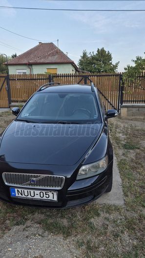 VOLVO V50 1.8 Kinetic