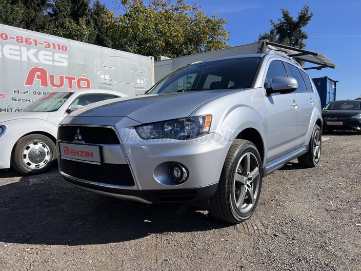 MITSUBISHI OUTLANDER 2.0 MIVEC Invite 2WD