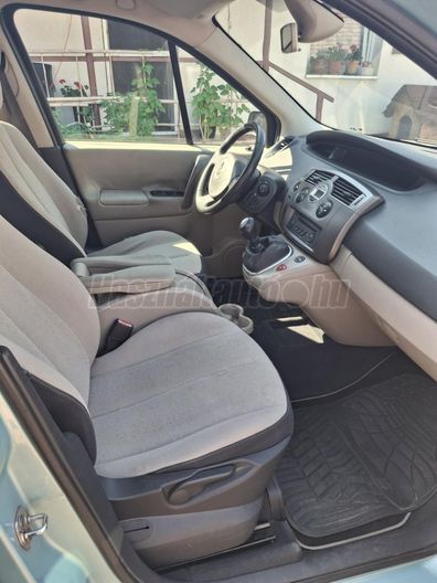 RENAULT SCENIC Scénic 1.6 Privilege (Automata)