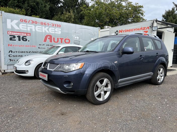 MITSUBISHI OUTLANDER 2.4 Invite CVT