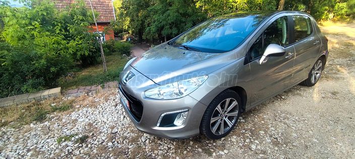 PEUGEOT 308 1.6 e-HDi Active