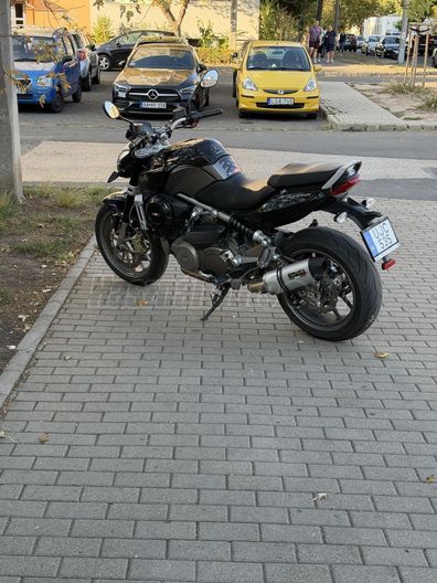 APRILIA MANA