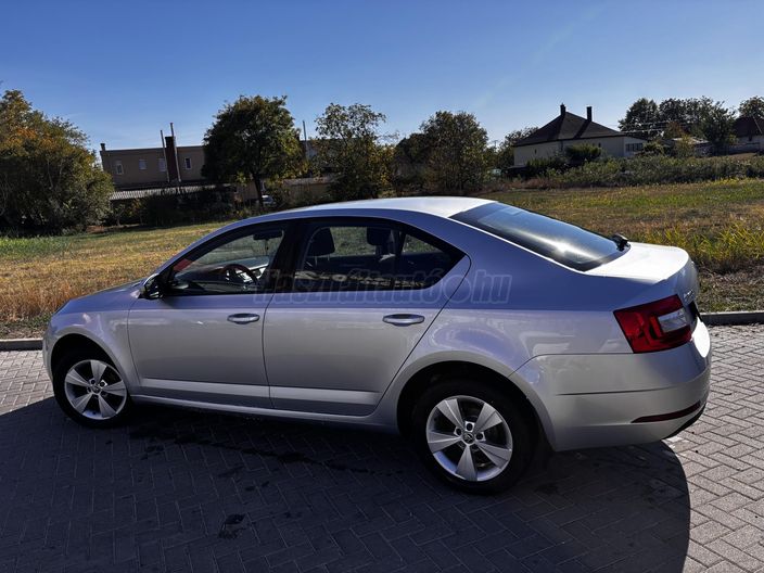 SKODA OCTAVIA 1.6 CR TDI Style