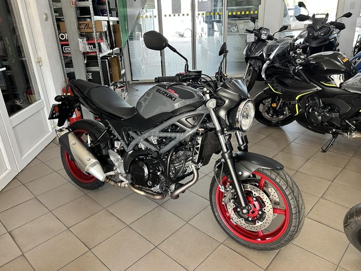 SUZUKI SV 650 N