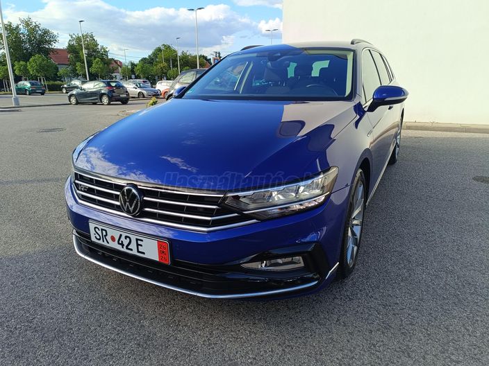 VOLKSWAGEN PASSAT VIII Variant 2.0 TSI Elegance DSG