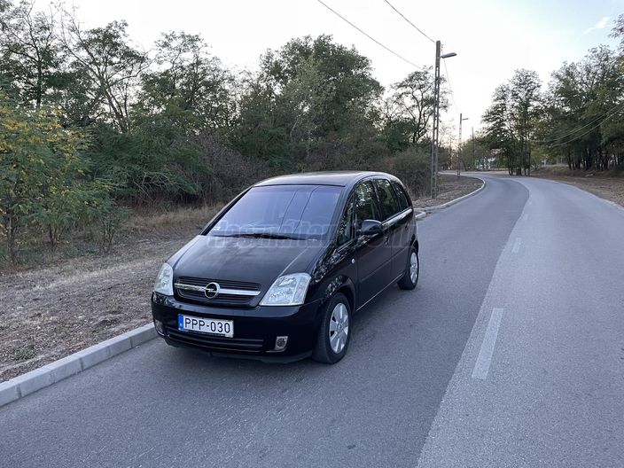 OPEL MERIVA A 1.6 16V Cosmo