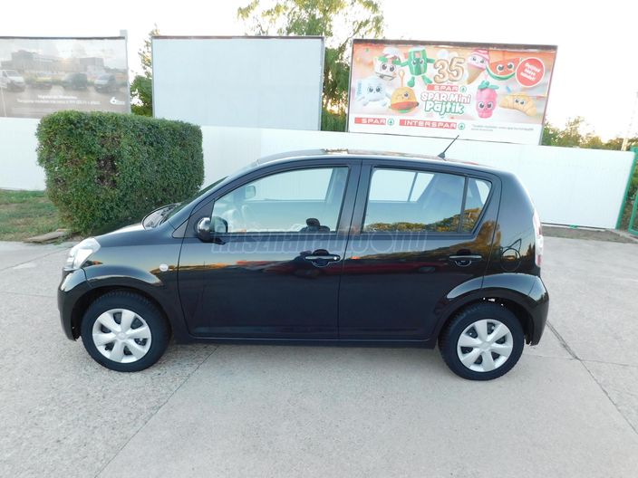 DAIHATSU SIRION 1.0