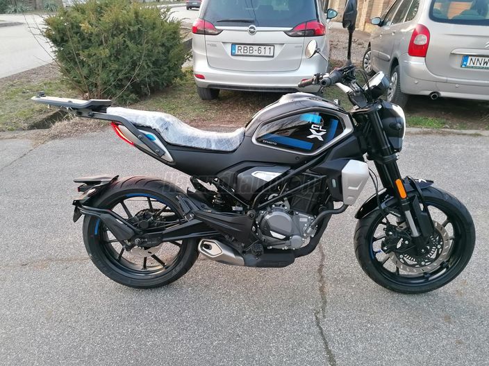 CFMOTO 300 CL-X