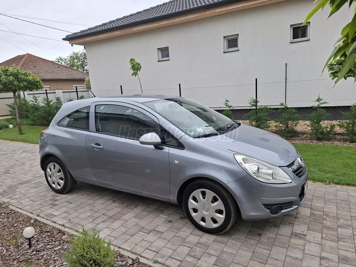 OPEL CORSA D 1.2 Cosmo