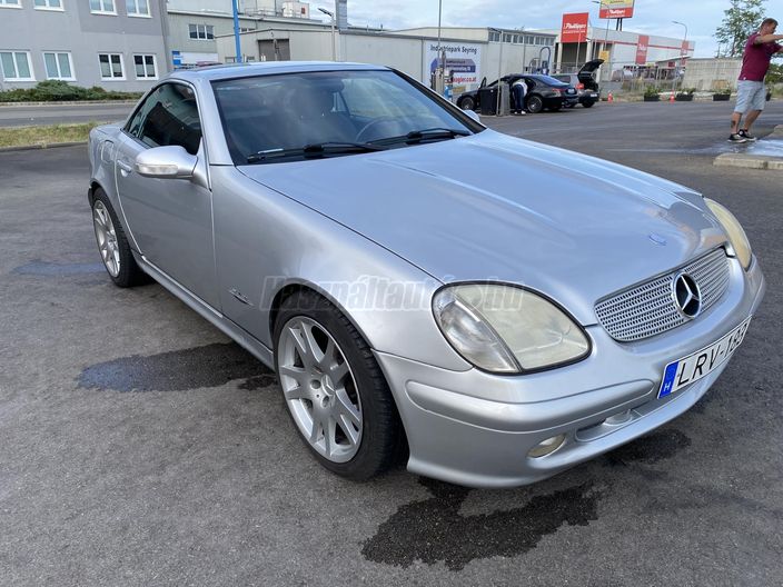 MERCEDES-BENZ SLK 230 Kompressor (Automata)