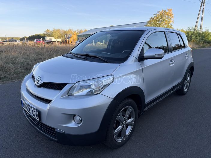 TOYOTA URBAN CRUISER 1.4 D-4D AWD