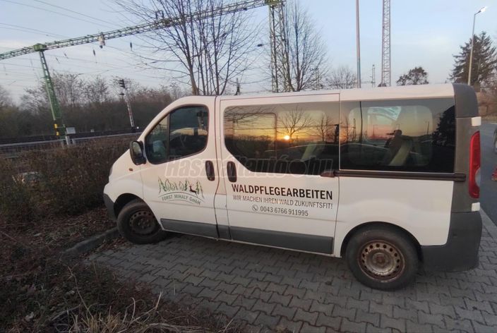 OPEL VIVARO