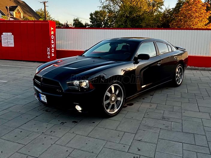 DODGE CHARGER