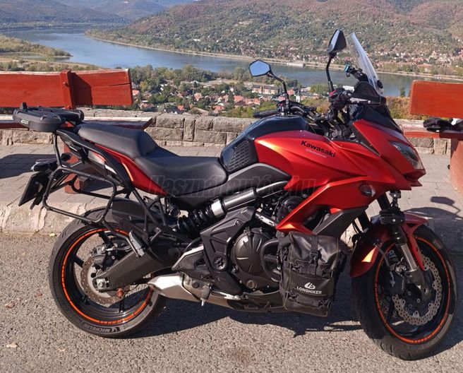 KAWASAKI VERSYS 650