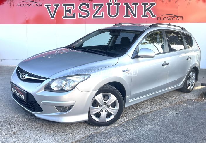 HYUNDAI I30 i30u CW 1.6 CRDi HP Comfort
