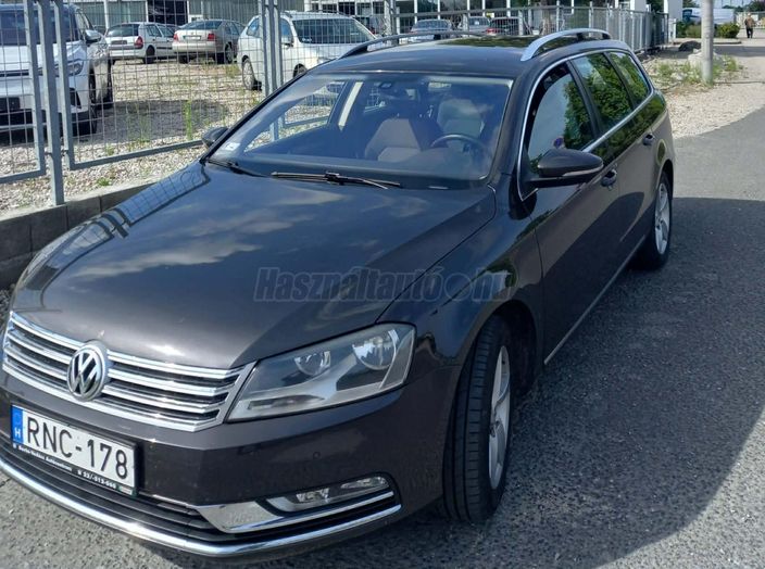 VOLKSWAGEN PASSAT Variant 2.0 CR TDI Comfortline 4Motion BMT