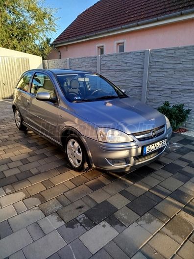 OPEL CORSA C 1.2 Essentia Easytronic