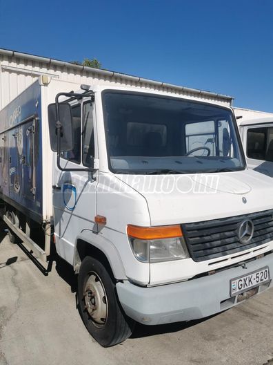 MERCEDES-BENZ 814