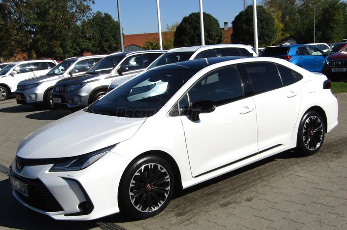 TOYOTA COROLLA Sedan 1.8 Hybrid GR-Sport Dynamic e-CVT