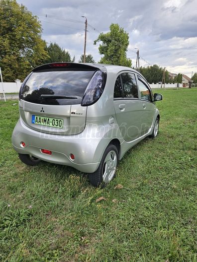MITSUBISHI I-MIEV Base (Automata)