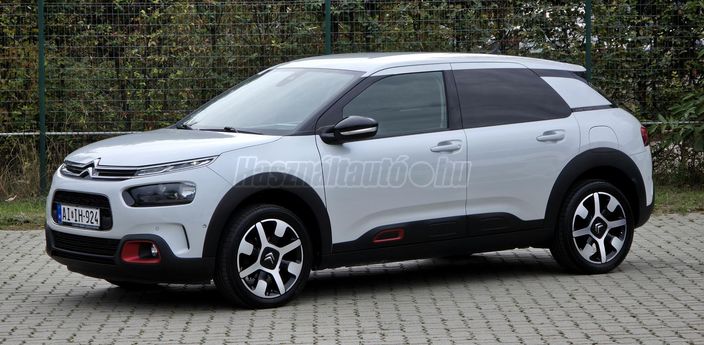 CITROEN C4 CACTUS 1.2 PureTech Shine S&S