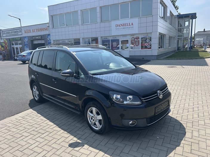 VOLKSWAGEN TOURAN 1.6 CR TDI Highline [7 személy]
