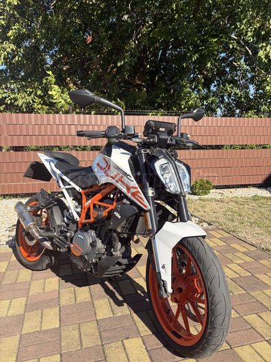 KTM 390 DUKE
