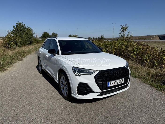 AUDI Q3 35 TDI S line S-tronic