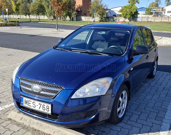 KIA CEE'D 1.4 LX