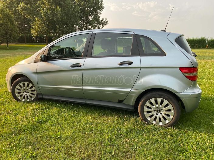 MERCEDES-BENZ B 150 Autotronic