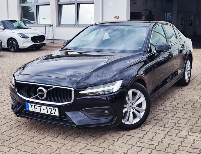 VOLVO S60 2.0 [B3] MHEV Momentum Pro Geartronic