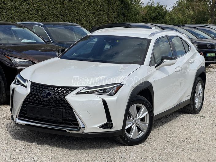 LEXUS UX 250h Comfort CVT