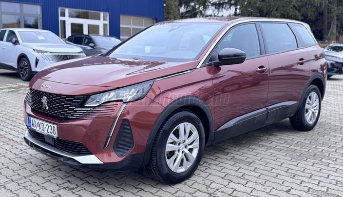 PEUGEOT 5008 1.2 PureTech Active Pack (7 személyes )
