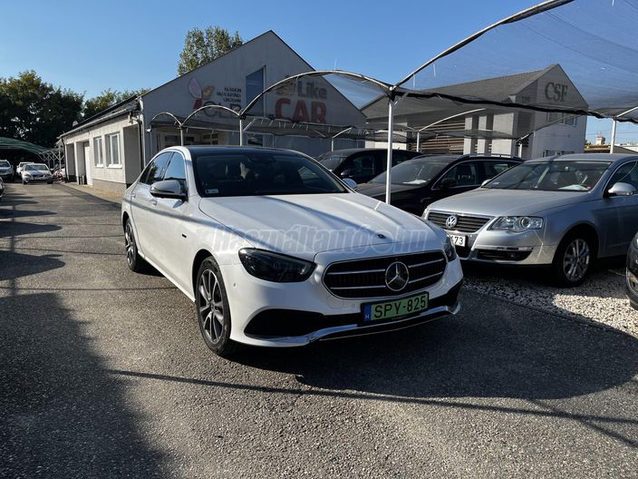 MERCEDES-BENZ E 300 e 9G-TRONIC Plug-in hybrid