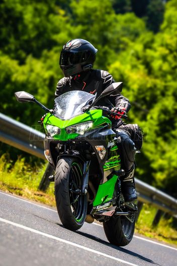 KAWASAKI NINJA 400