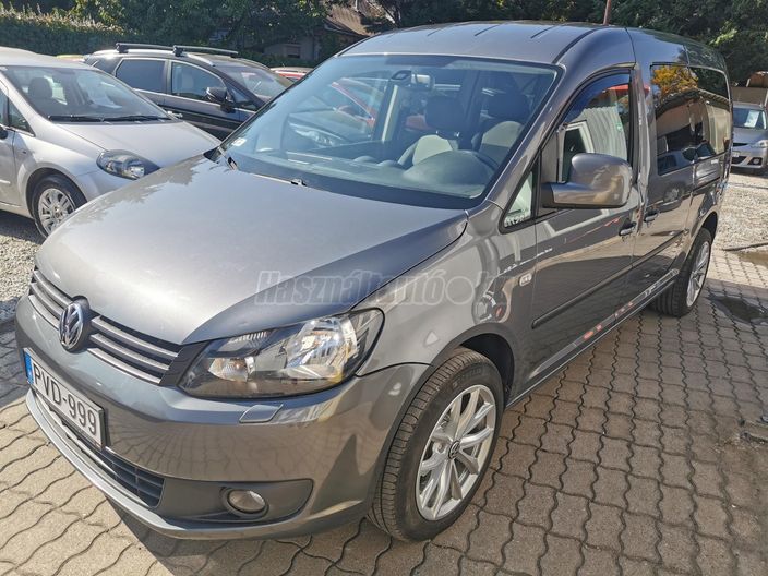 VOLKSWAGEN CADDY 1.6 CR TDI Maxi DSG (7 személyes )