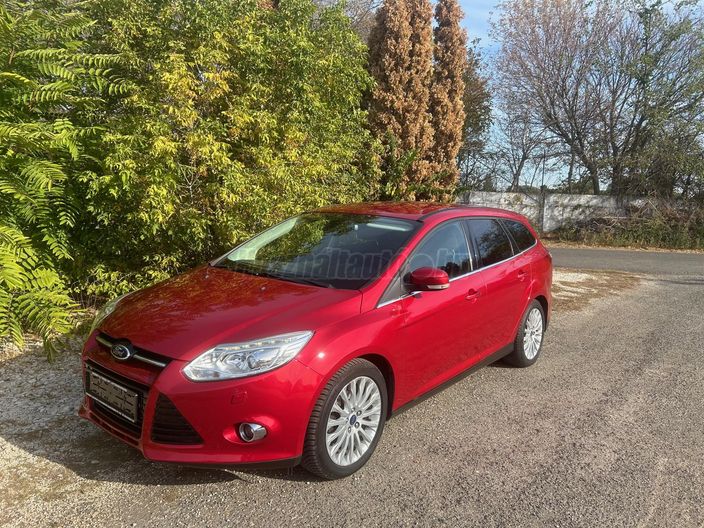 FORD FOCUS 1.6 Ti-VCT Titanium (Automata)